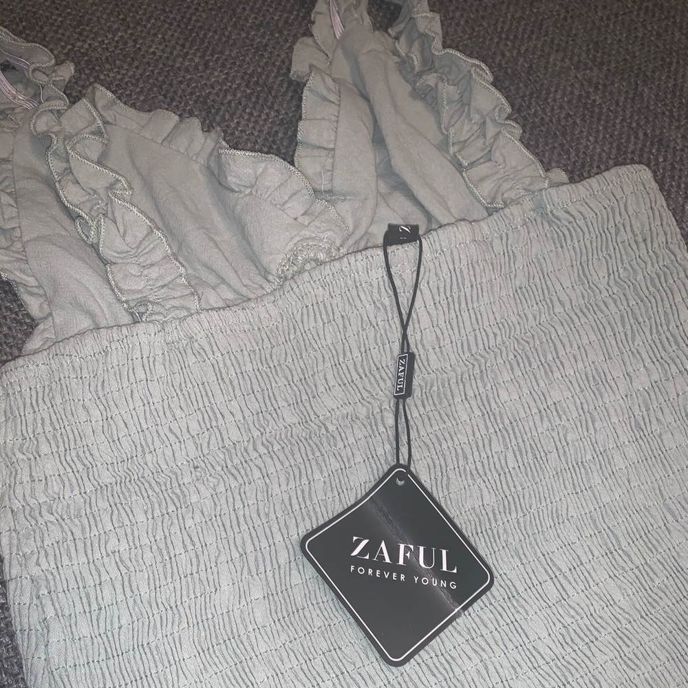 ZAFUL Smocked Ruffled Bodycon Dress - Picture 6 of 7